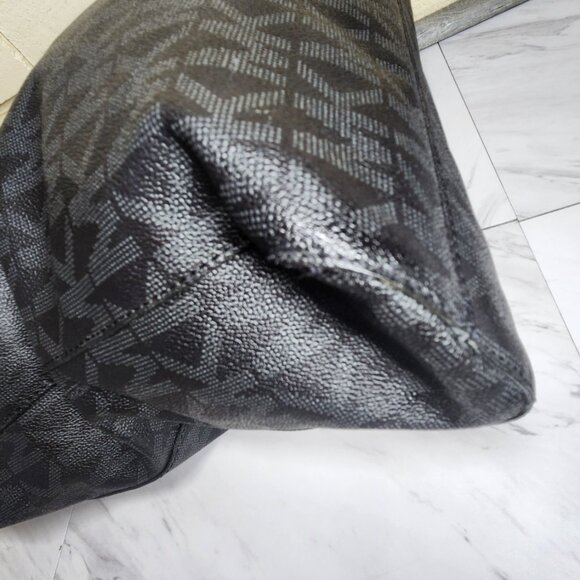 Like New Michael Kors Black Leather Monogrammed Tote Bag Purse - Picture 9 of 12